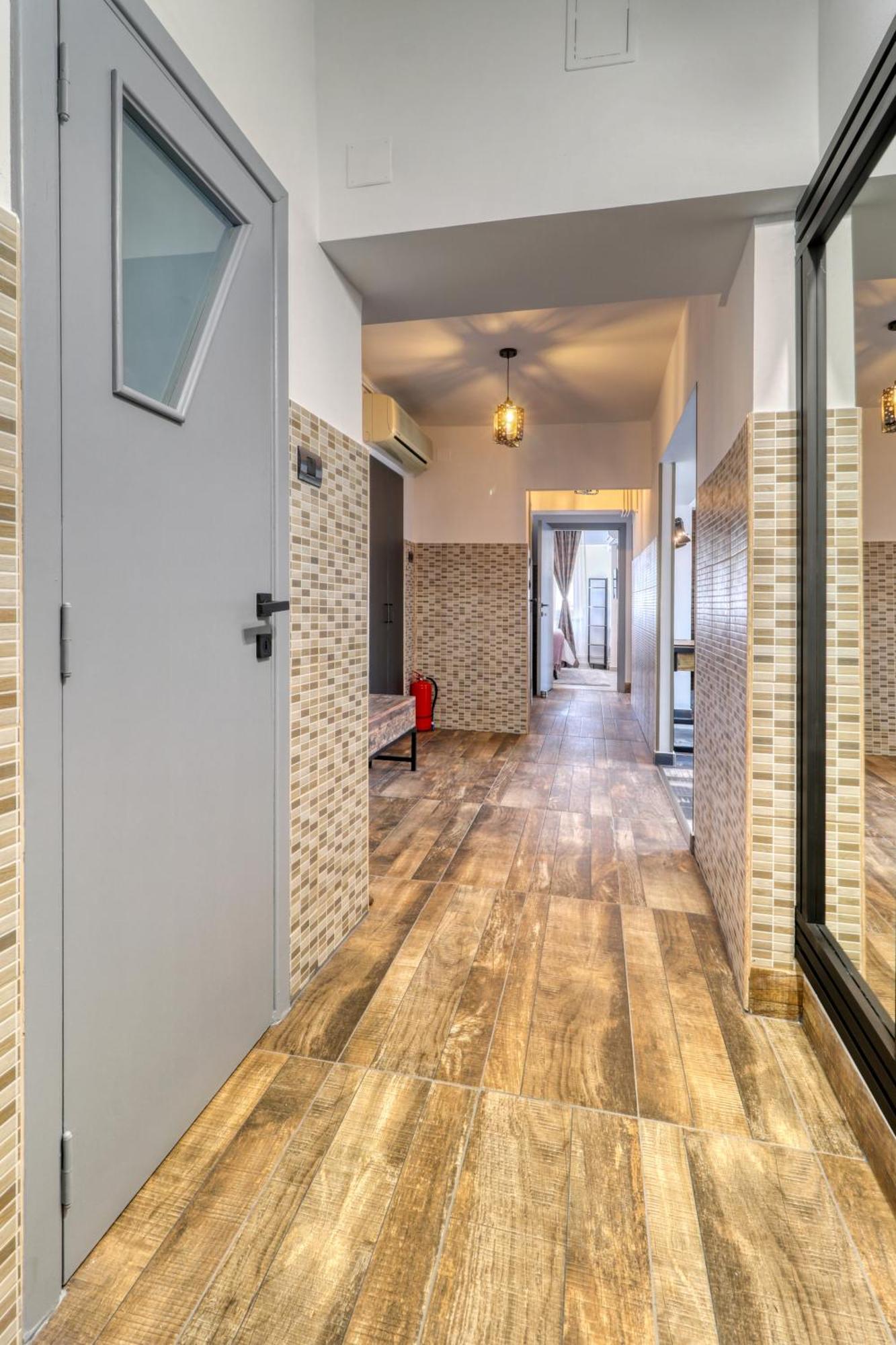 Rdi Elegance Apartment Downtown Bucureşti Ngoại thất bức ảnh