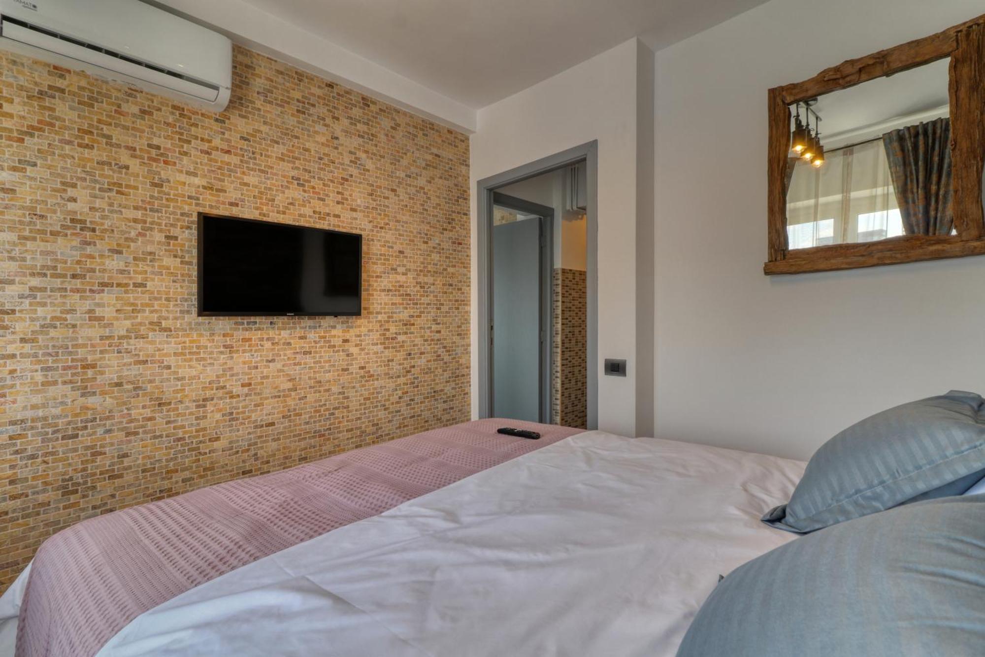 Rdi Elegance Apartment Downtown Bucureşti Ngoại thất bức ảnh